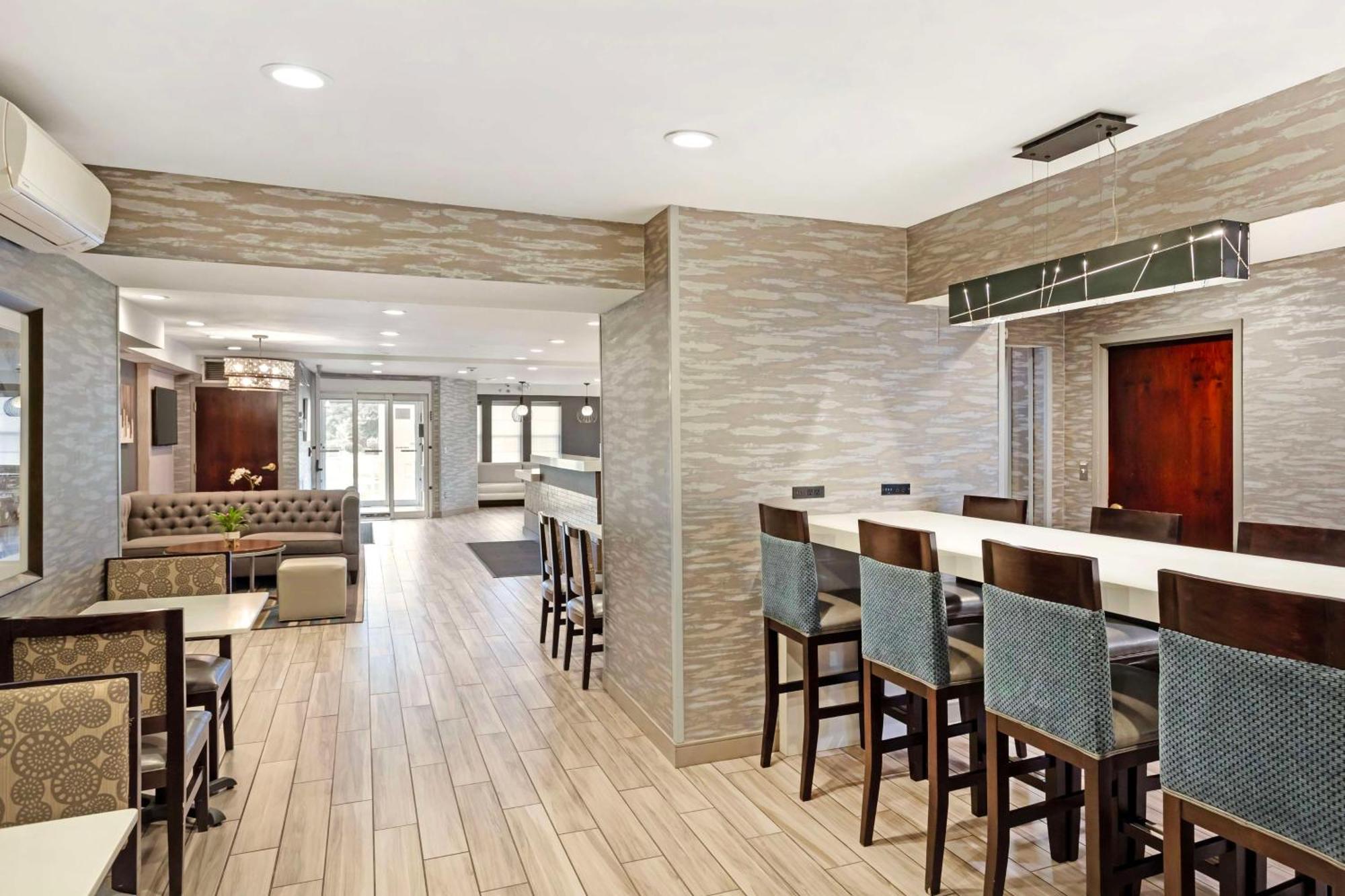 Best Western Plus Fairfield Hotel Exterior foto